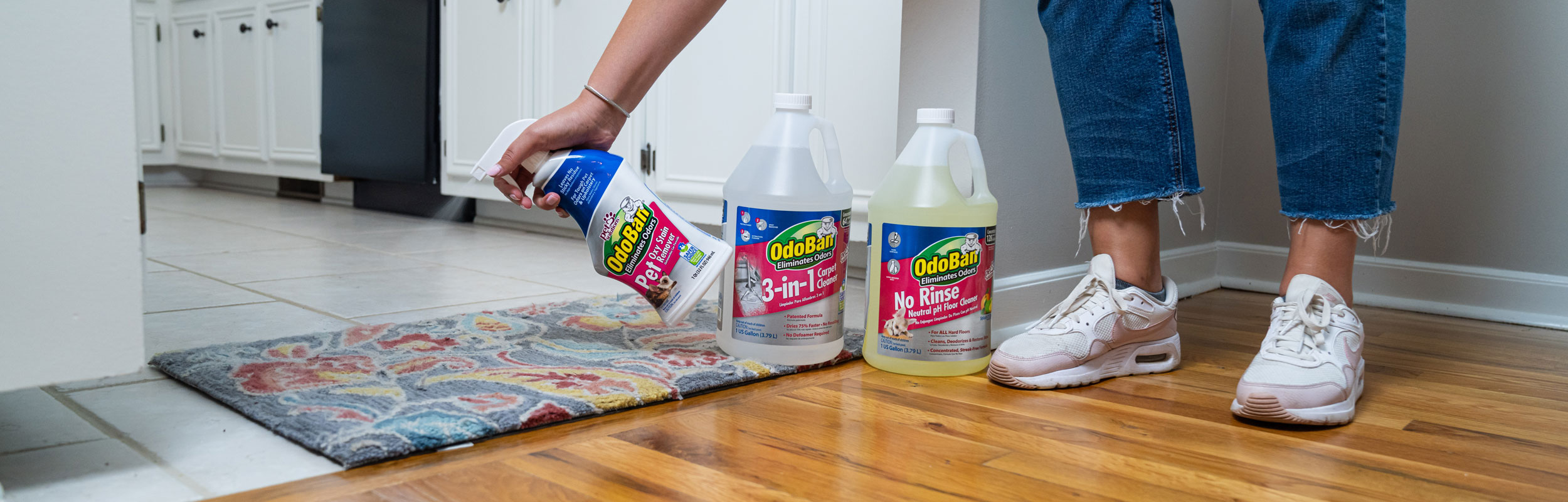 OdoBan Ready-to-Use Luxury Vinyl Floor Cleaner, Streak Free and Neutral PH  Formula, 1 Gallon, Scentless